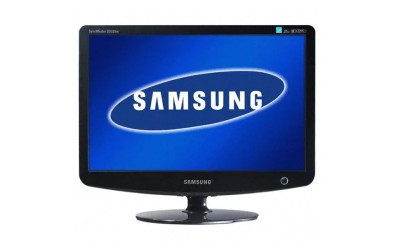 Samsung Syncmaster 2032BW - 20"